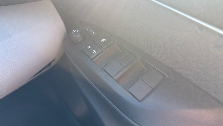 Toyota Yaris 1.5 Hybrid Excel 5dr CVT Hybrid Hatchback